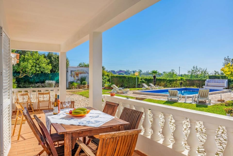 Day, View (from property/room), Balcony/Terrace, Seating area, Dining area, Pool view, Swimming pool