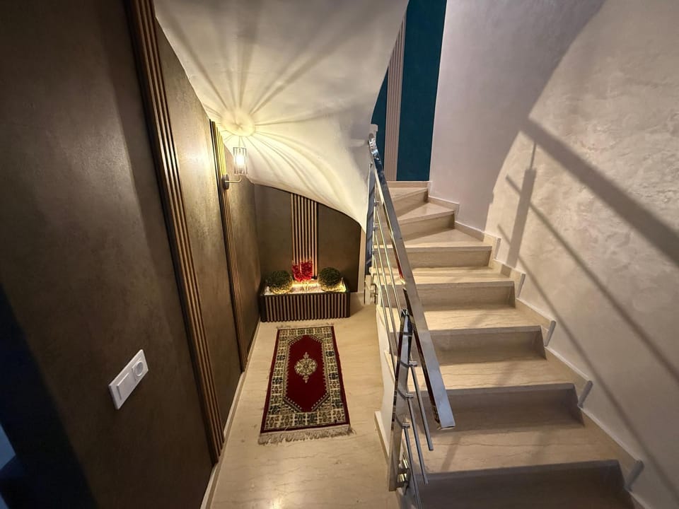Duplex neuf avec 3 chambres - Fibre 100 Mbps - Mesnana Golf, Tanger Apartment in Tangier