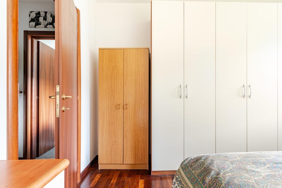 Bed, Bedroom, wardrobe