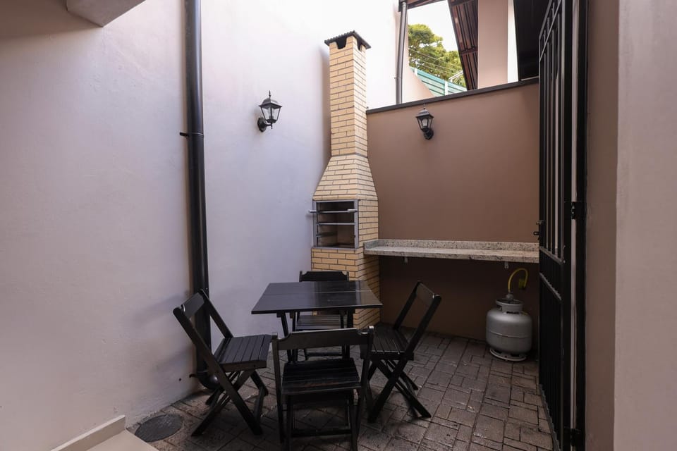 BBQ facilities, Entertainment