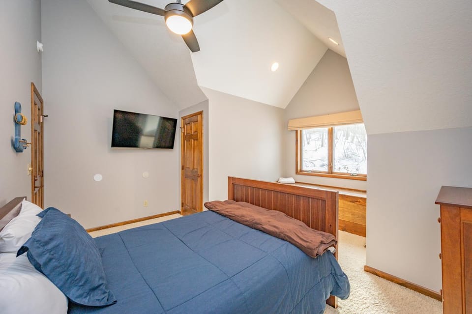 Casa de Lago House in Deep Creek Lake