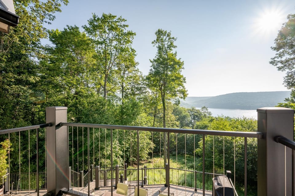 Casa de Lago House in Deep Creek Lake