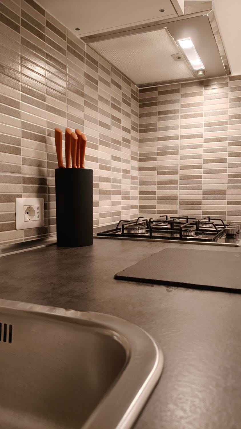 Kitchen or kitchenette, Living room