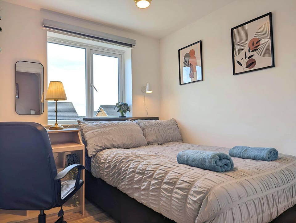 Guest Rooms Near Centre & Anfield Free Parking House in Liverpool