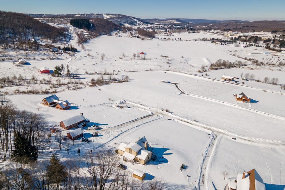 Chalet Alpenglow House in Deep Creek Lake