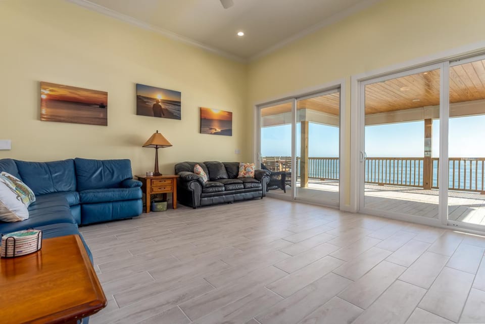 Beach Happy - 2609 Bienville House in Dauphin Island