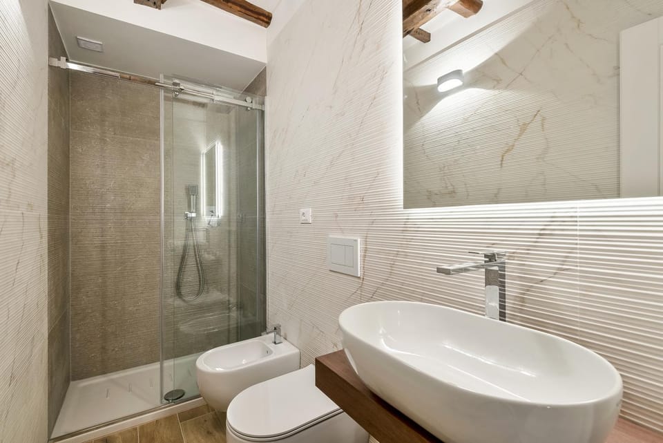 Shower, Toilet, Bathroom