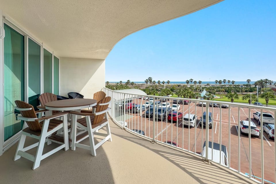Caribe Resort Unit B314 House in Orange Beach