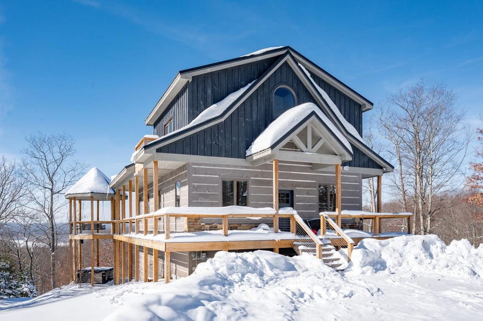 Chateau du Lac House in Deep Creek Lake