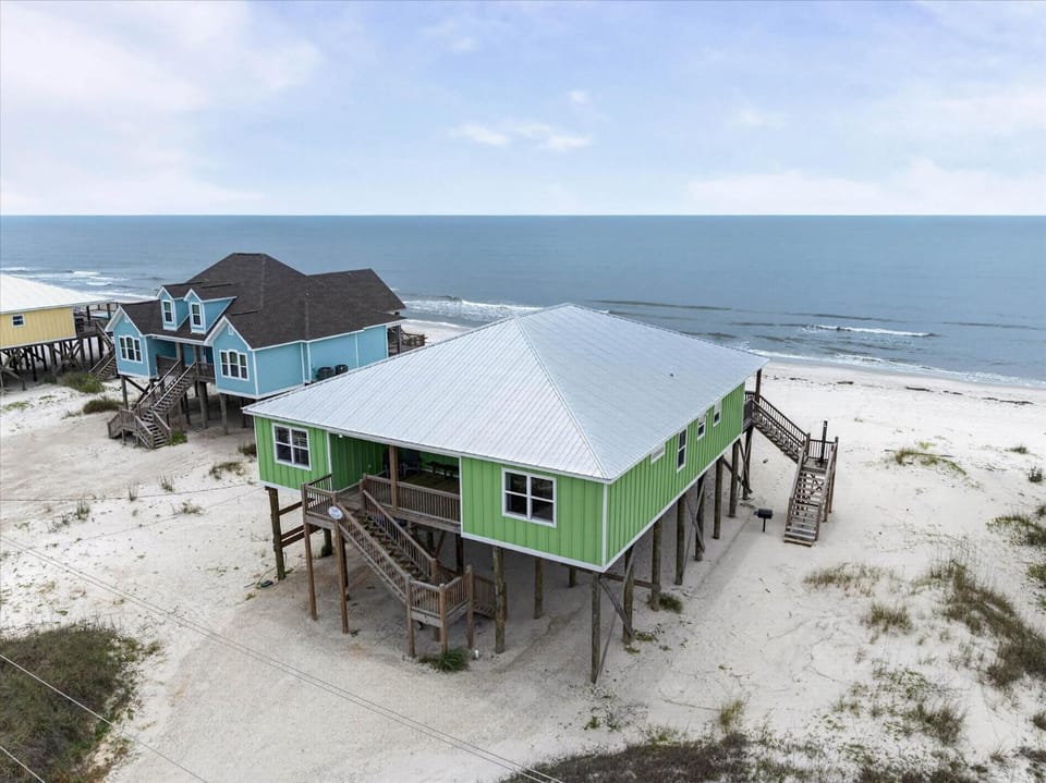 Property building, Day, Bird's eye view, Beach, Sea view