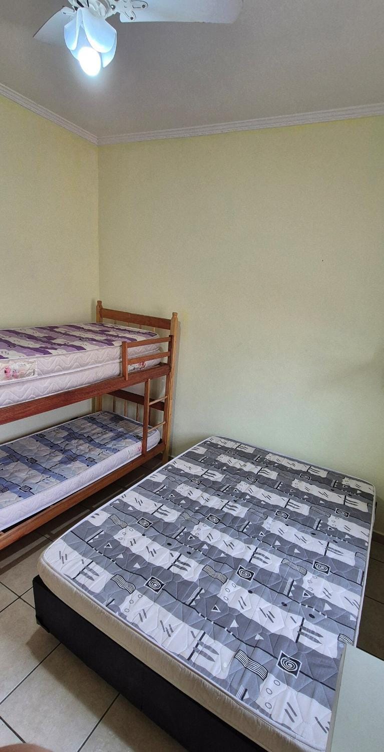 Bed, bunk bed