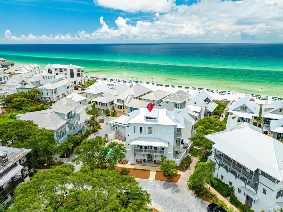 YOLO Cottage & Carriage House in Rosemary Beach