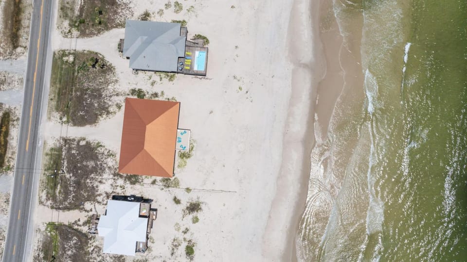 Property building, Day, Bird's eye view, Beach