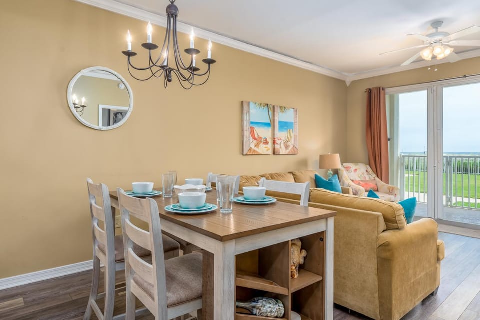 Footprints In The Sand-Inn 112 Apartment in Dauphin Island