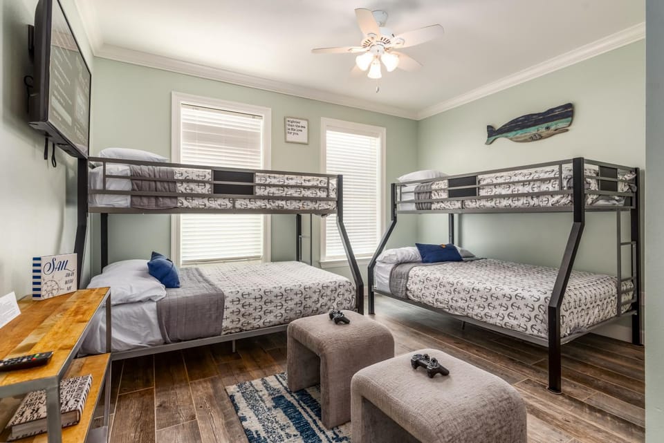 Grace Wins - 2335 Bienville House in Dauphin Island