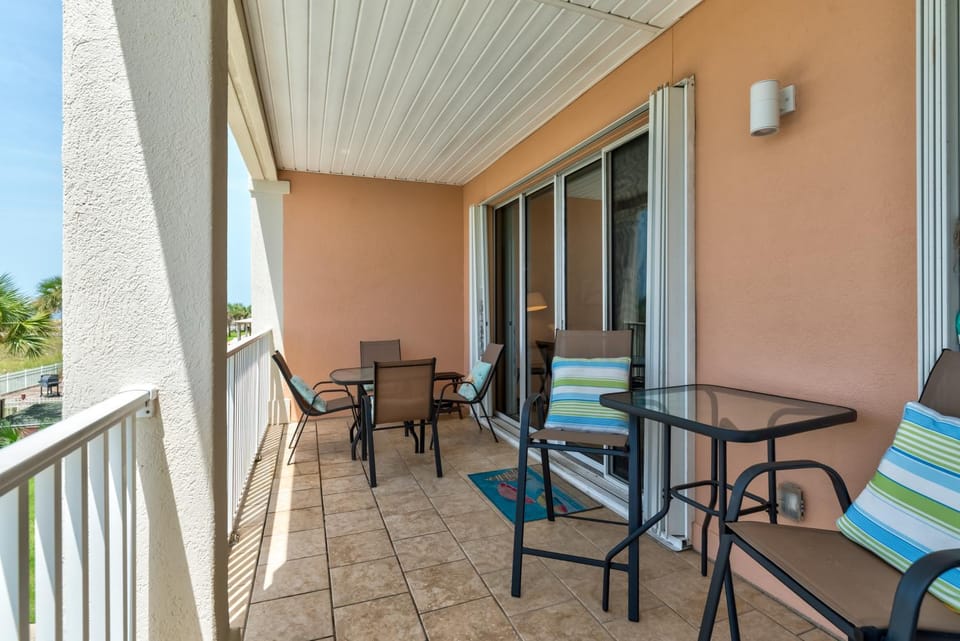 Grandmas Condo - Beach Club #208 Apartment in Dauphin Island