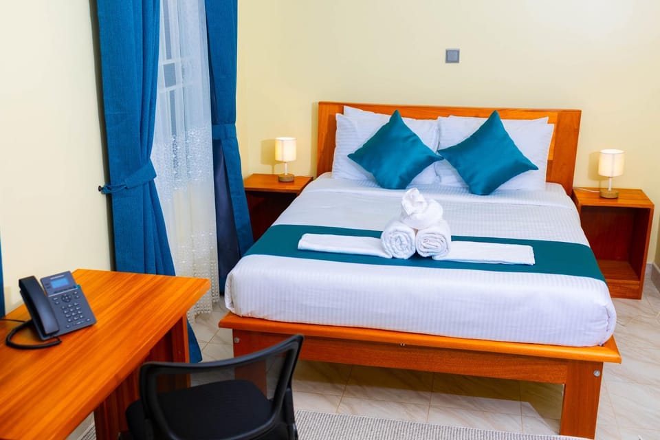 Fort Arch Eco-Lodges Hotel in Uganda
