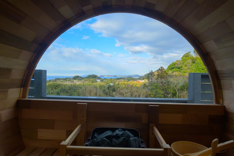 Day, Natural landscape, Sauna, Mountain view