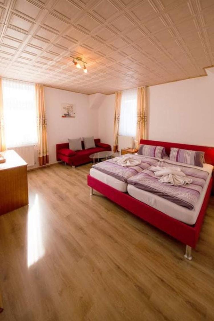 Pension und China - Thai Restaurant Asia - Haus Bed and Breakfast in Braunlage