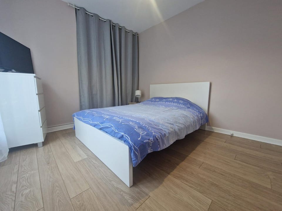 Confort moderne avec piscine et jardin, proche lac - FR-1-432-94 Apartment in Menthon-Saint-Bernard