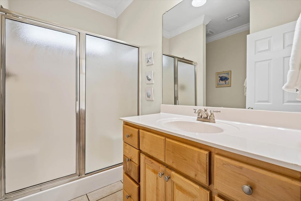Off The Hook - 2433 Bienville House in Dauphin Island