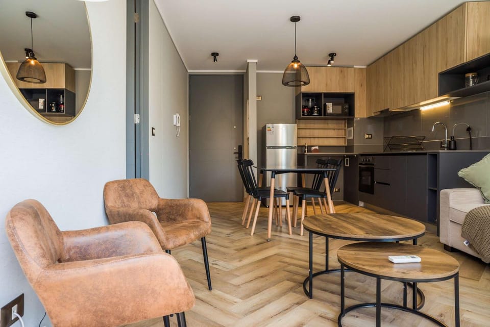 Stylish Urban Oasis Spacious 1BR in Providencia Apartment in Providencia