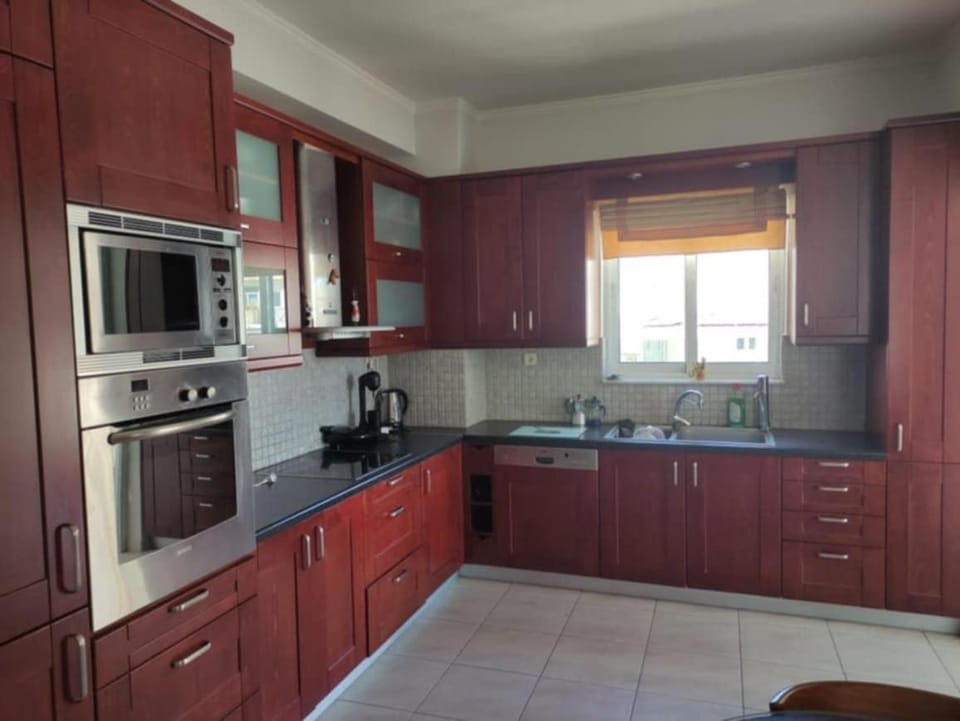 Πολυτέλεια στο κέντρο της Πάτρας Apartment in Peloponnese, Western Greece and the Ionian