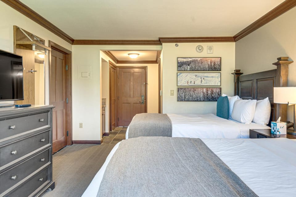 Olympic Valley Studio For Summer: Everline Resort! Apartment in Palisades Tahoe (Olympic Valley)