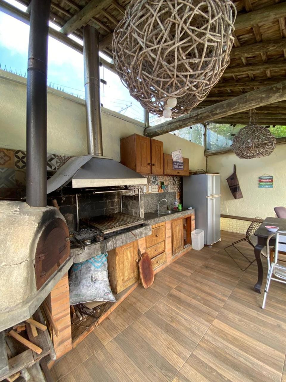 BBQ facilities, oven