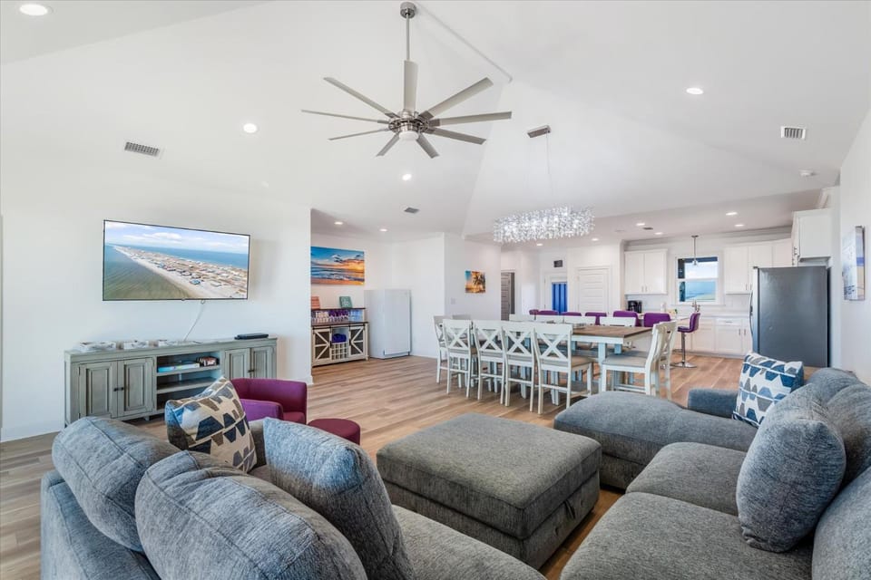 Purple Waves - 2608 Bienville Blvd House in Dauphin Island