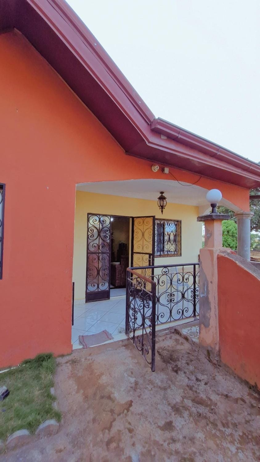 Charming house near downtown House in Yaoundé