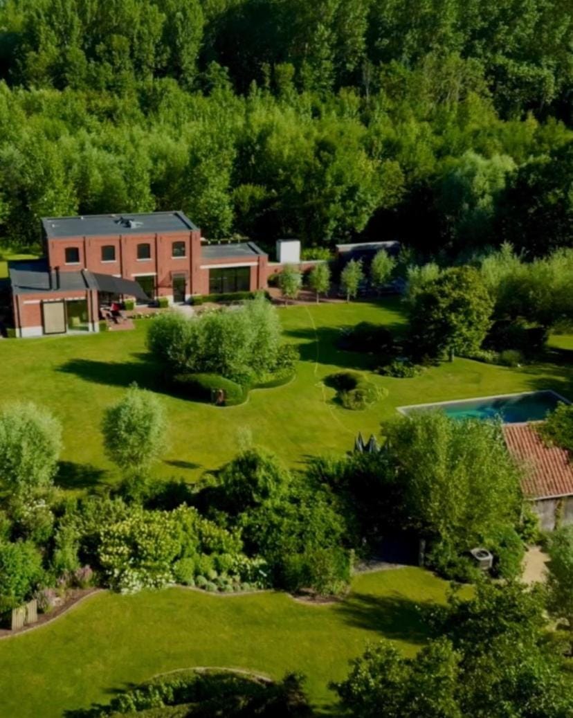 Vakantiewoning HET HUIS NUMMER 11 Apartment in Flanders