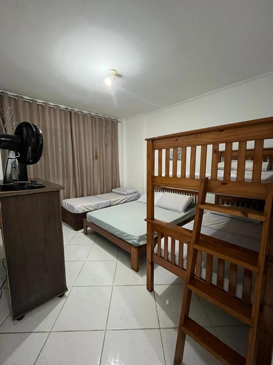 Hospedagem para até seis pessoas, vista para o mar Apartment in State of São Paulo