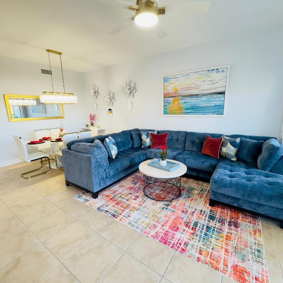 Your Epic Disney Getaway Spacious Home 3BD 3BA Apartment in Orlando