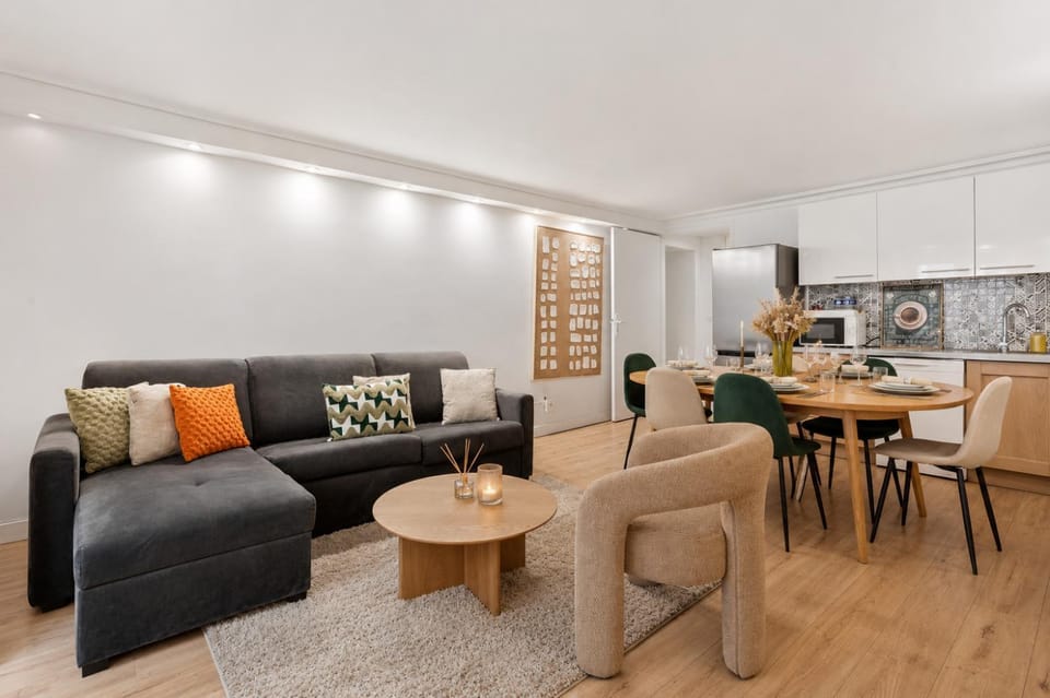 Beautiful Spacious Apartment 3BR 8P near street Montorgueil Apartment in Paris
