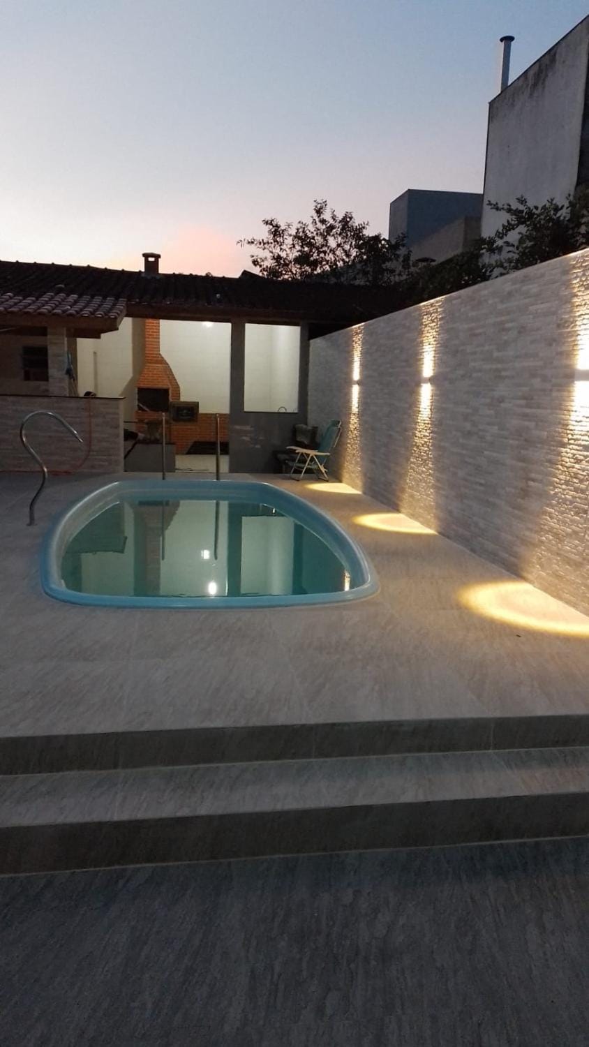 Lunar Bed and Breakfast in Caraguatatuba