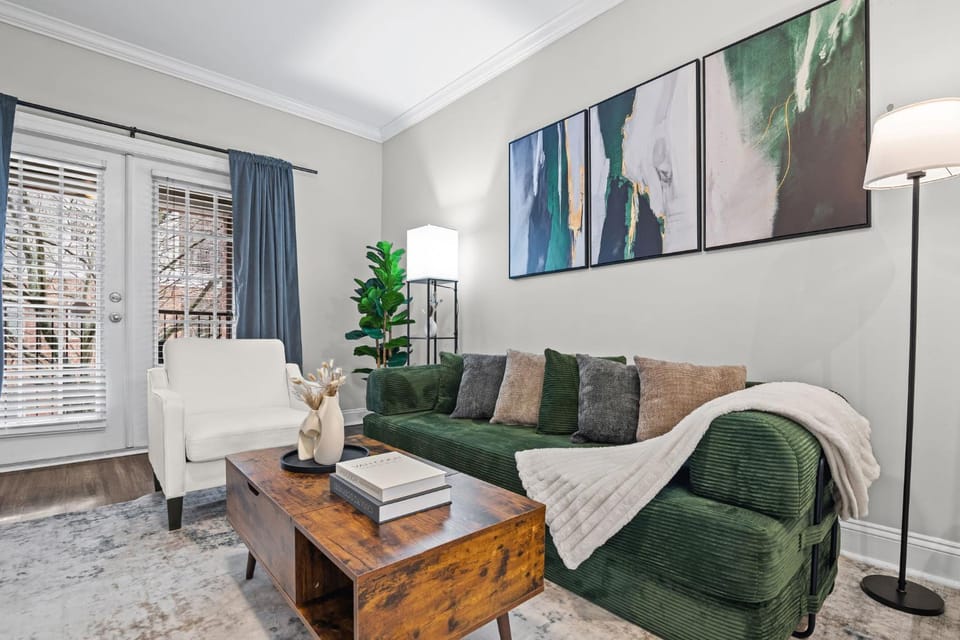 Living room, Seating area