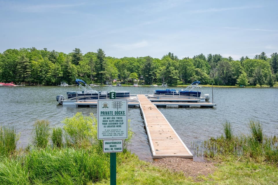 Waterfront Links House in Deep Creek Lake