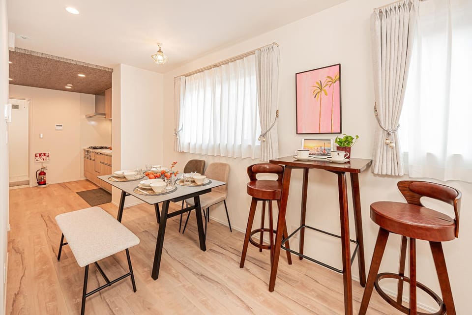 Minami Inn 3 bed rooms Villa 8 minutes walk from JR line Koiwa station For Family Apartment in Japan