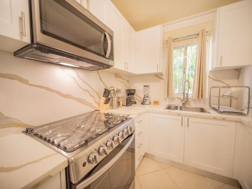 Garden Condos 21 Modern 1BR APT in Sosua Strip Apartment in Sosua