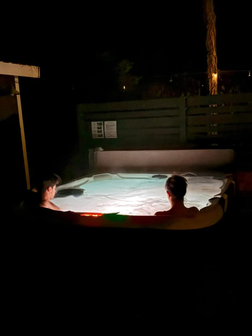 Cabin and Casita Near Rosyln and Suncadia Hot Tub, Game Room, Firepit, Sleeps 11 Cabin in Cle Elum Lake