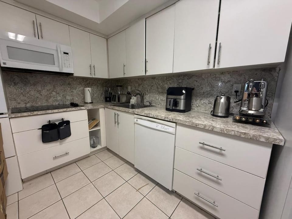 Beautiful Apartment in Sunny Isles Beach Apartment in Sunny Isles Beach