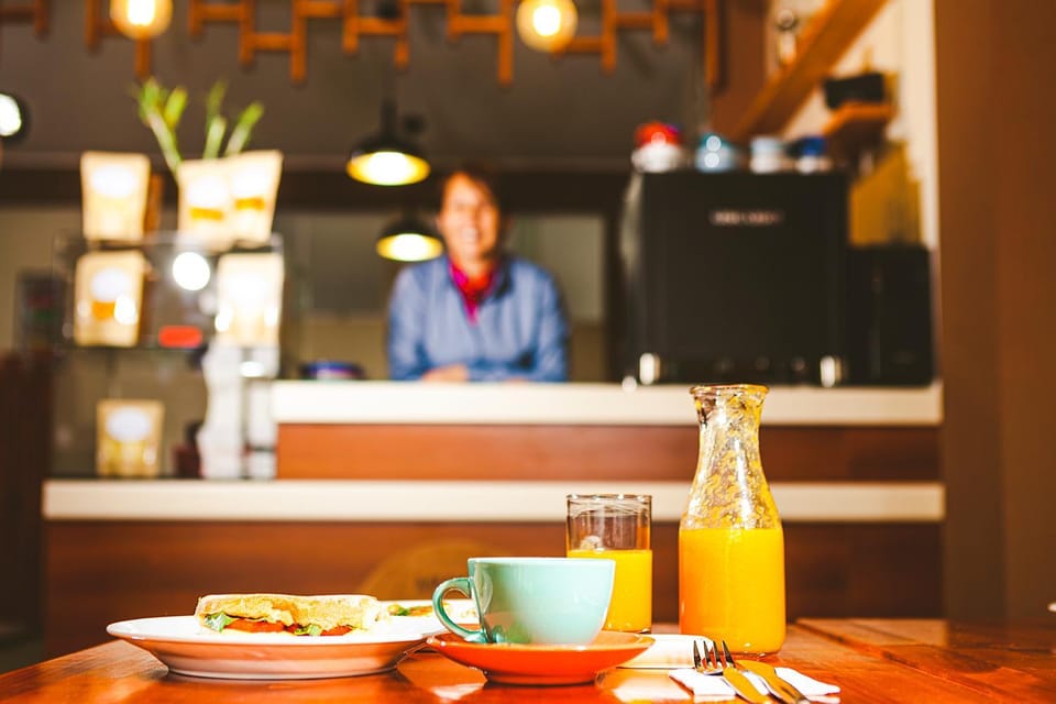 Breakfast, Continental breakfast