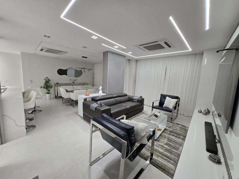 One Rio, The Ultimate in Beachfront Luxury Apartment in Rio de Janeiro
