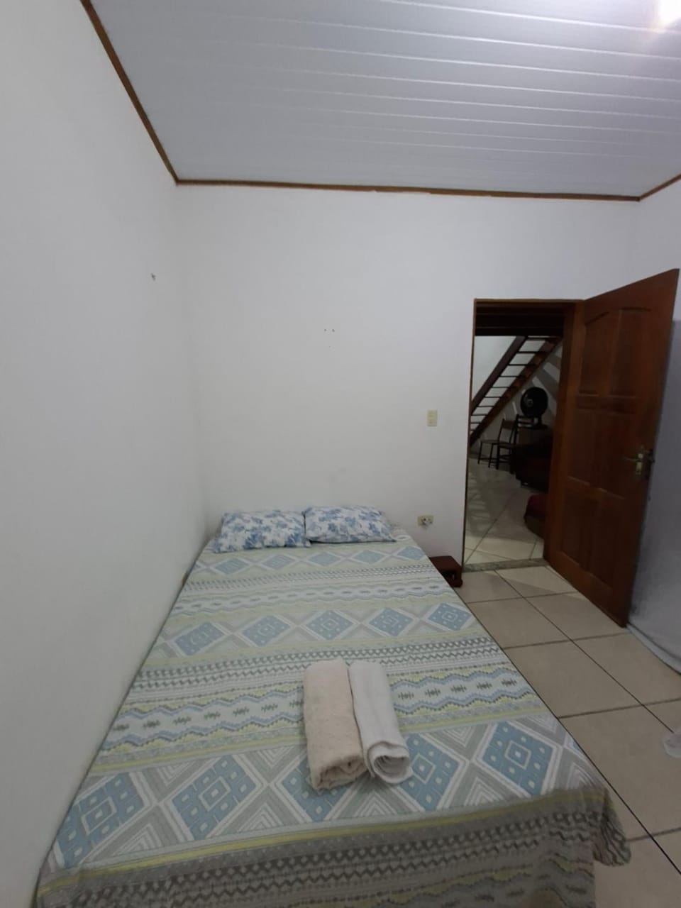 APARTAMENTO de HOSPEDAGEM FLORES PARATY 3 PRÓXIMO AO CENTRO 700M Apartment in Paraty