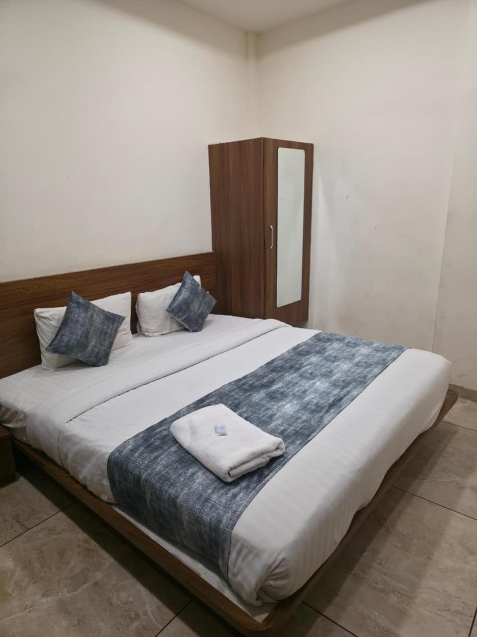 Hotel Right Choice Hotel in India
