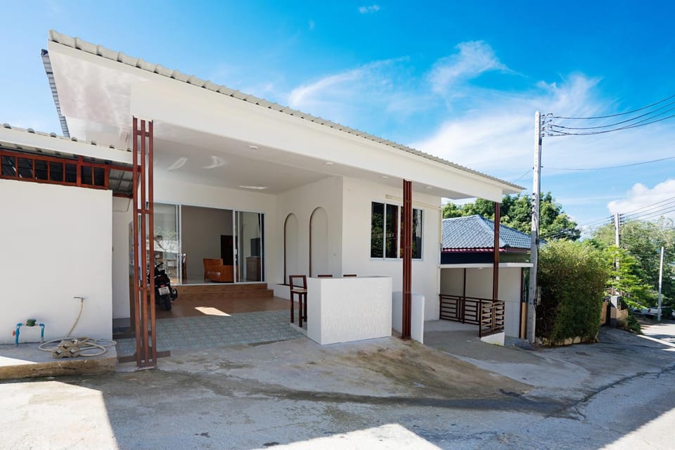 Property building, View (from property/room), Street view, Quiet street view