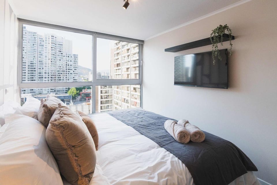 HOM I 4PAX l Parking l Piscina l Metro l Gym l WiFi Apartment in Santiago