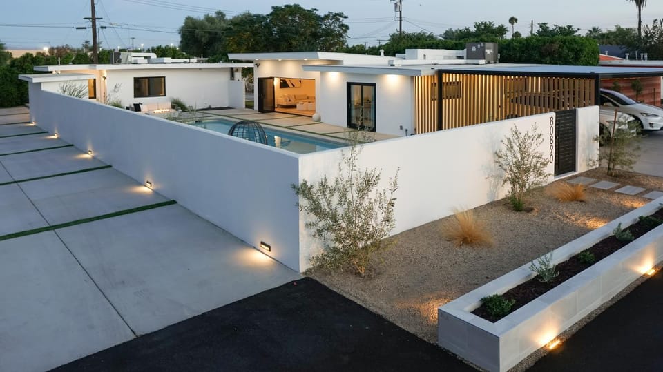 Private Pool Escape Casita Mini Golf 4BR House in La Quinta
