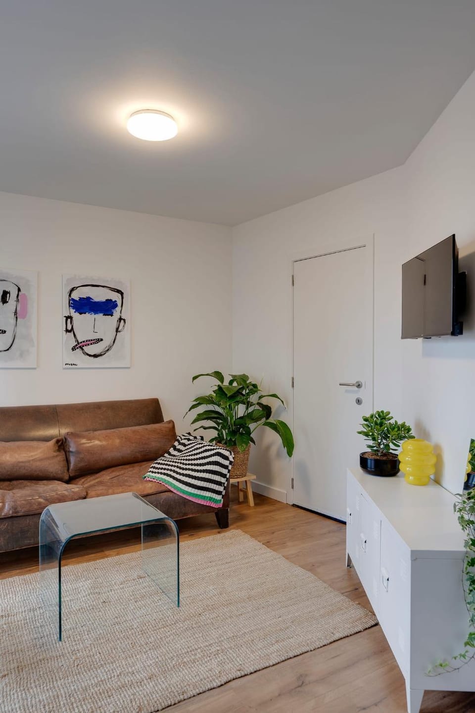 Modern City Apartment with Lift in Antwerp Zuid Apartment in Antwerp
